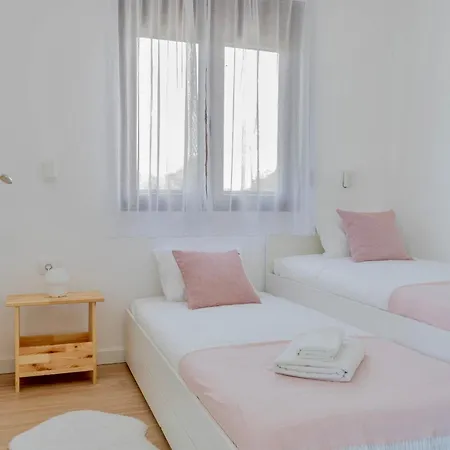 Rent A Nest Holiday home